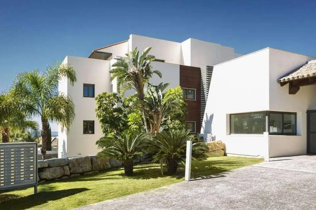 Luxury Holiday Resort Pools Tennis Wifi Marbella Estepona 0*,